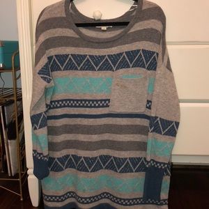 Patterned pocket sweater